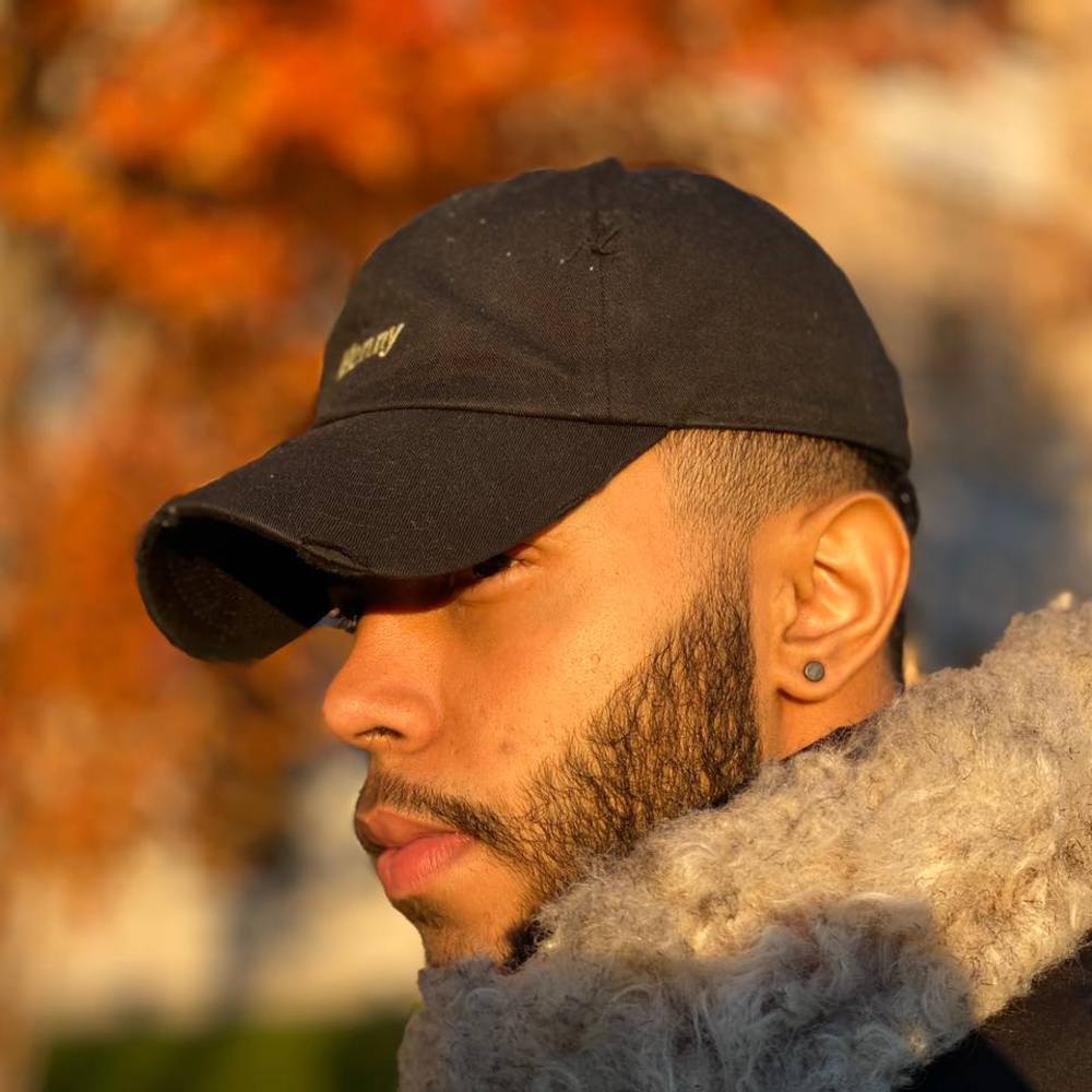 Meet your Posher, Carlos